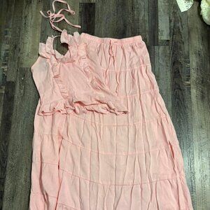 Women's Pink Skirt